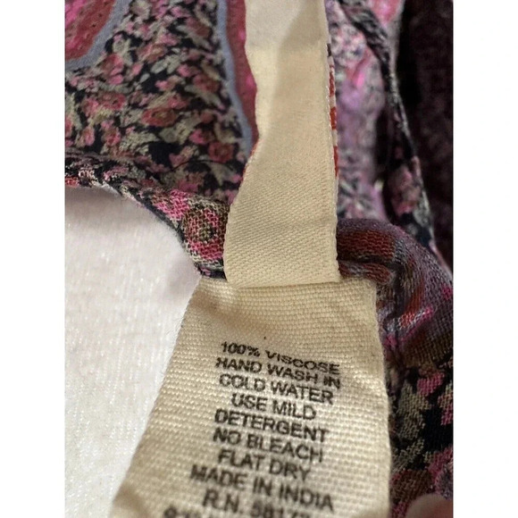 Anthropologie Shirt Size Small Raga Boho Blouse New Floral Top V-neck - Picture 4 of 6